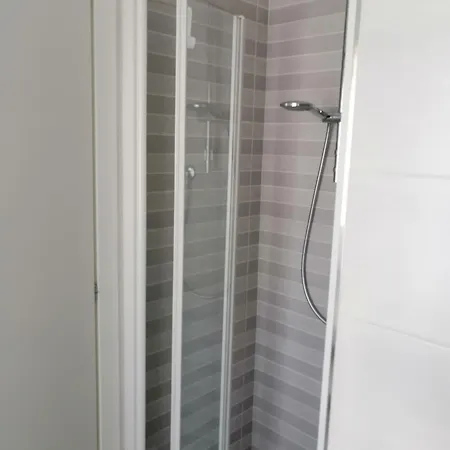 Angelana Guest house *